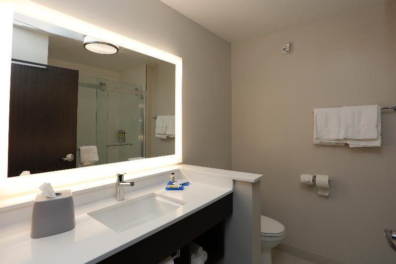 Holiday Inn Express Oneonta By Ihg Бингемтон Экстерьер фото