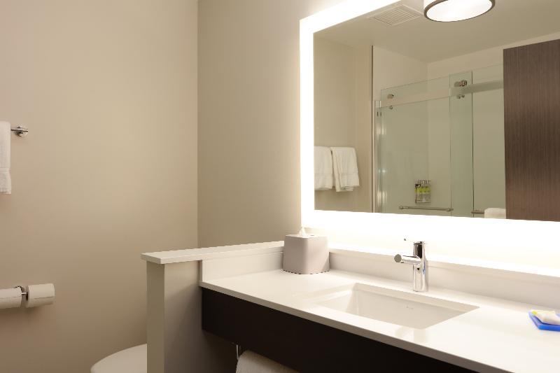 Holiday Inn Express Oneonta By Ihg Бингемтон Экстерьер фото